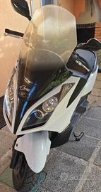 Kymco Downtown 125i - 2011