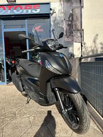 Piaggio Beverly 400 i.e. In HFP MOTORS MONOPOLI