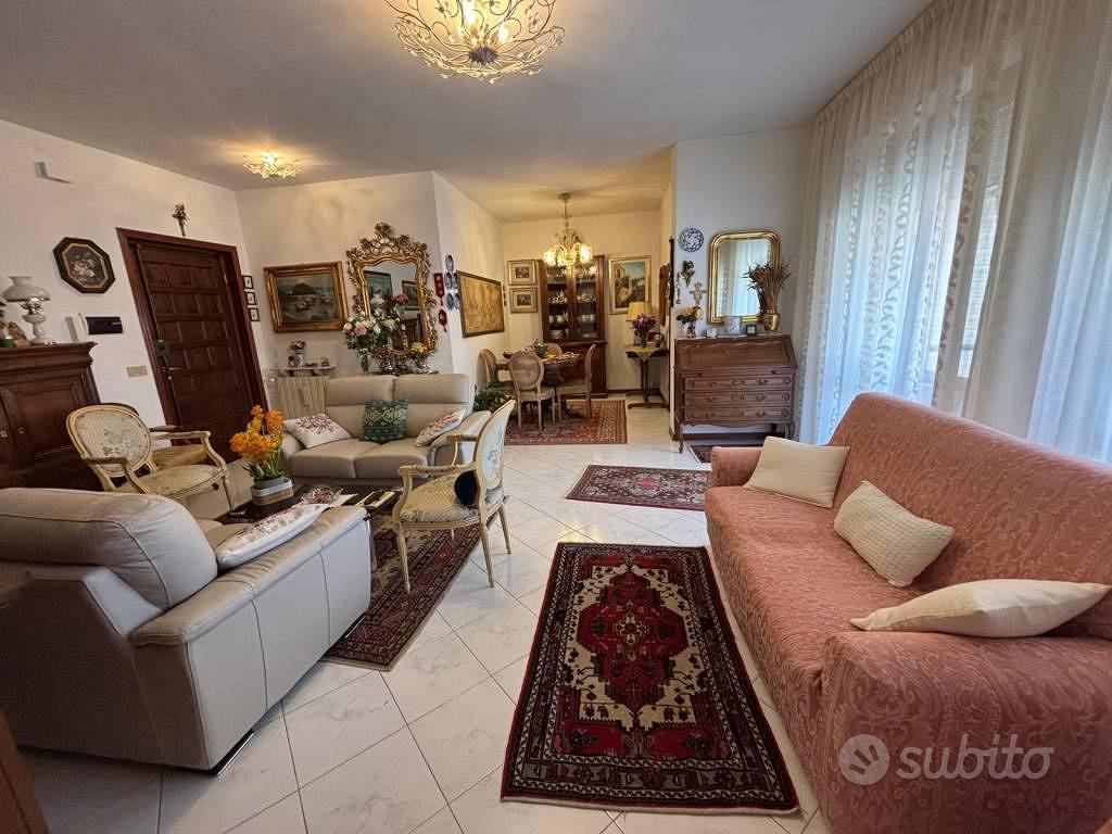Apartment in Massa, Remola - Vista 3