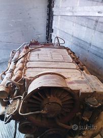 motore deutz v12