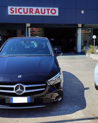 MERCEDES-BENZ B 180 d Automatic Sport "NAVI"LED