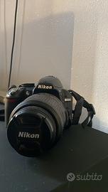 Fotocamera Nikon D3100 + Obiettivo Nikon