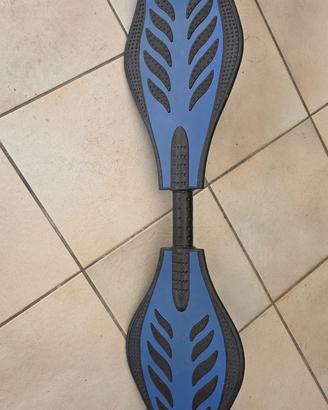 Skateboard monopattino