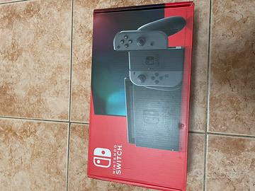 Nintendo Switch + Controller Pro
