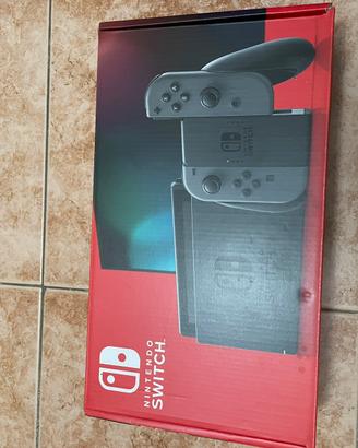 Nintendo Switch + Controller Pro