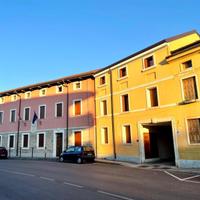 Splendido e moderno appartamento bicamere adiac...