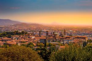 350euro tutto incluso stanza singola, balcone VA