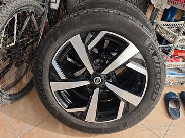 Cerchi originali Nissan da 19"