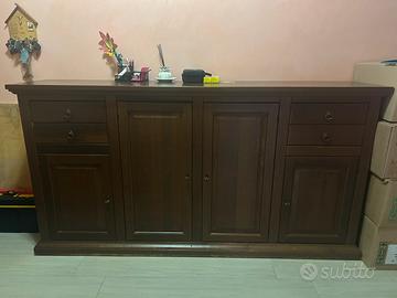 Credenza in legno massello