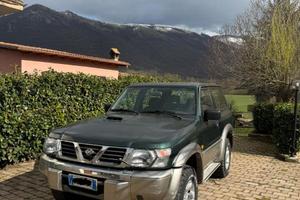 Nissan patrol gr y61 2002