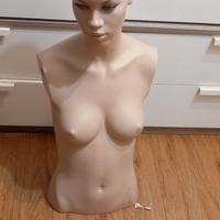 Manichino per vestiti