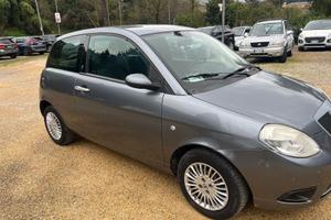 Lancia Ypsilon 1.2 Benzina - Neopatentati