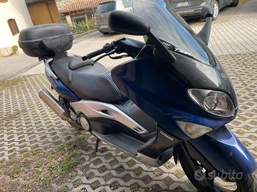 Yamaha Tmax 500