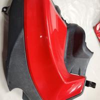 FIANCO COPERTURA SERBATOIO LATO DESTRO ROSSO DUCAT