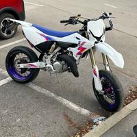 Yamaha yz 125 anniversario