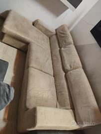 Divano Poltronesofà modello FRIGENTO