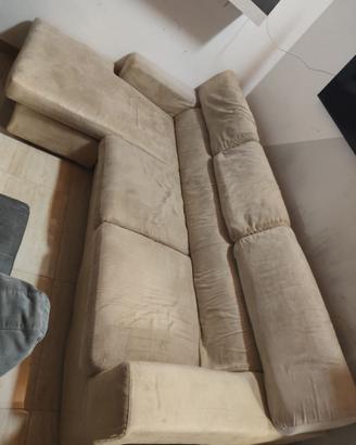 Divano Poltronesofà modello FRIGENTO