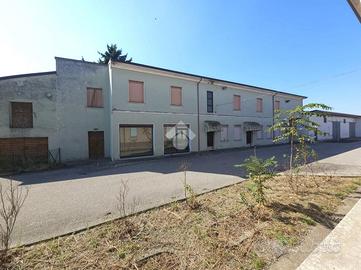 COMPLESSO A SAN MARTINO DALL'ARGINE