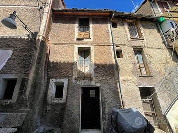 CASA INDIPENDENTE A SUBIACO