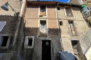 CASA INDIPENDENTE A SUBIACO