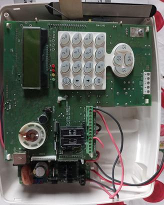 IESS - TRH/COMBI - combinatore telefonico