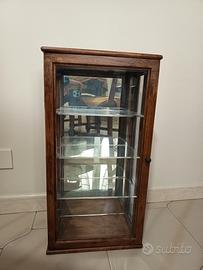 Vetrinetta in arte povera 