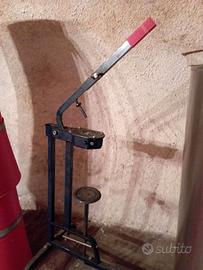 Tappatrice manuale