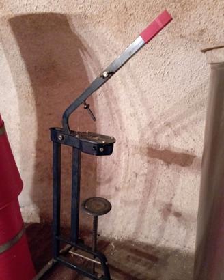 Tappatrice manuale