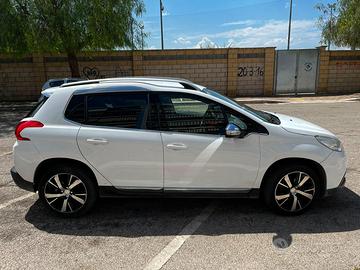 Peugeot 2008 1.6 e-HDi 92 CV – Diesel – 2014