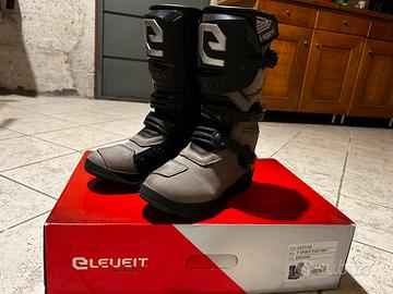 Stivali adventuring/turismo eleveit