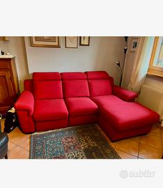 Divano con penisola + poltrona relax motorizzato