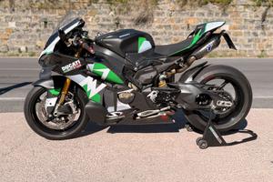 Ducati Panigale V4S 2025 Full-carbon