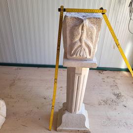 colonna di pietra del 1900 lavorata a mano 