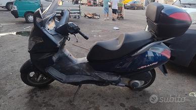 Aprilia Atlantic 300 - 2011