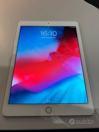 iPad 5ª generazione 32GB Gold + cover