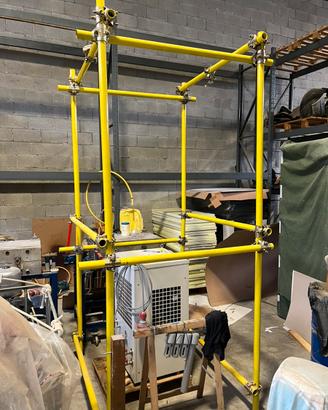 Tubi innocenti e ganasce