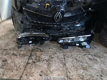 Ricambi Renault Clio 5 2023 2024 2025 musata