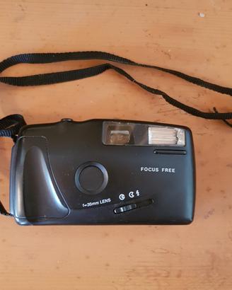 Macchina Fotografica 35mm lens 