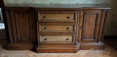 Mobile in legno massiccio adatto come porta TV