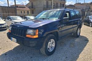 Jeep Cherokee 2.5 TD 5 p. Command-Trac Sport Rubic