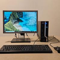 PC Computer Acer con monitor tastiera e mouse