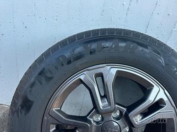 Cerchi 16" nuovi + gomme nuove goodyear 215/65 R16
