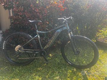 E bike Mtb Giant bici elettrica Talon E+ mountain