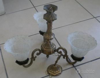 Lampadario classico in ottone fuso 3 luci