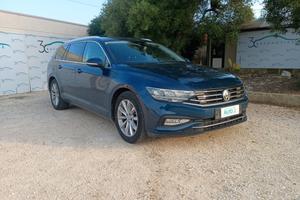 Volkswagen Passat Variant 1.6 TDI 120cv DSG Busine