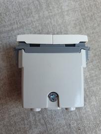 8  commutatori  Domus S44, codice 441054