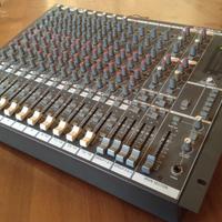 Behringer Eurorack MX2642