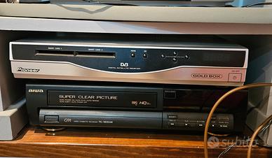 Videoregistratore Aiwa + Satellitare Pioneer 