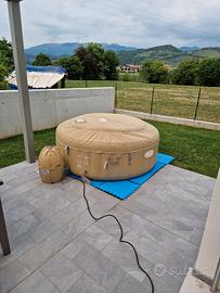 Piscina idromassaggio Lay-Z-spa