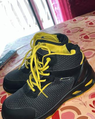 Scarpe 